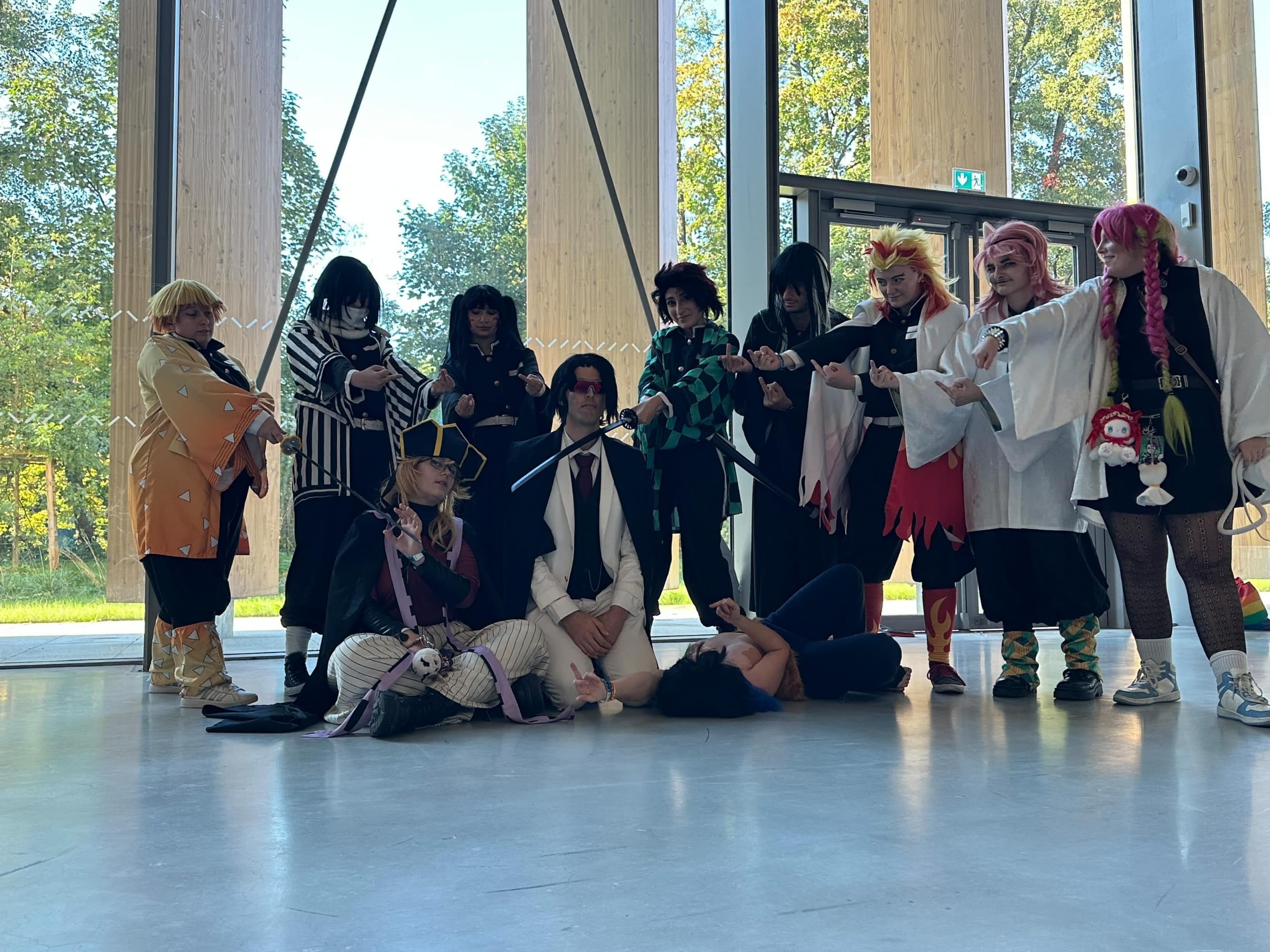 INOSUKE ⚠️TW body⚠️ - Photo 7