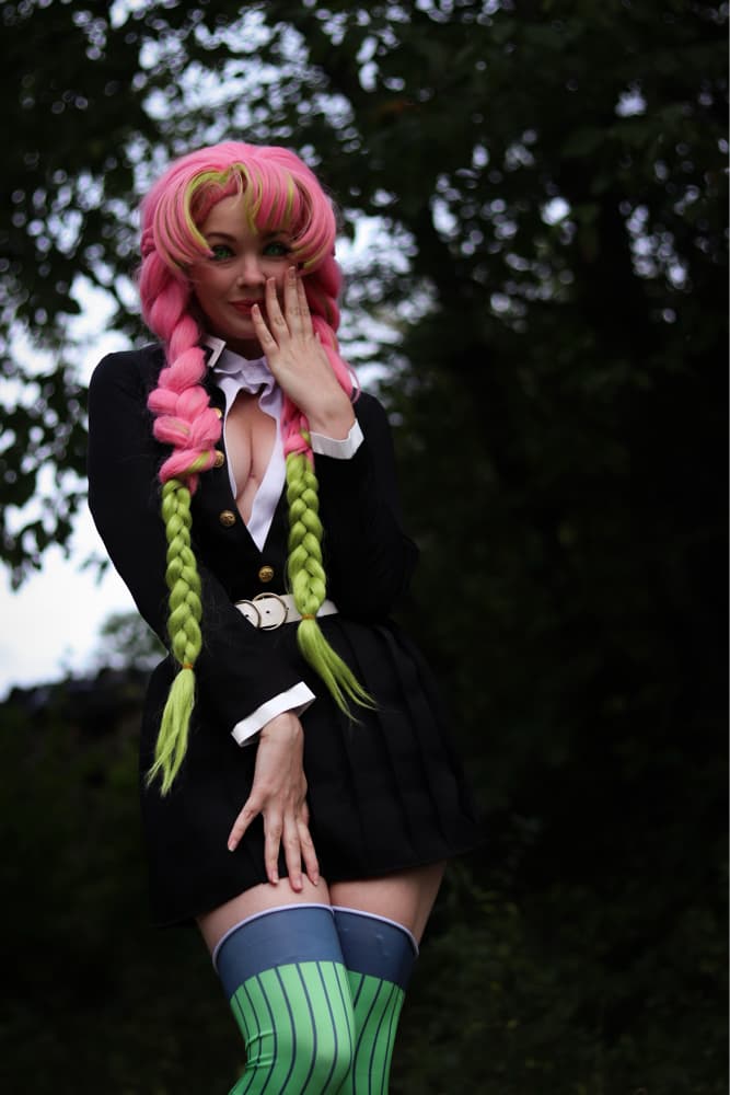 Mitsuri Kanroji - Photo 4