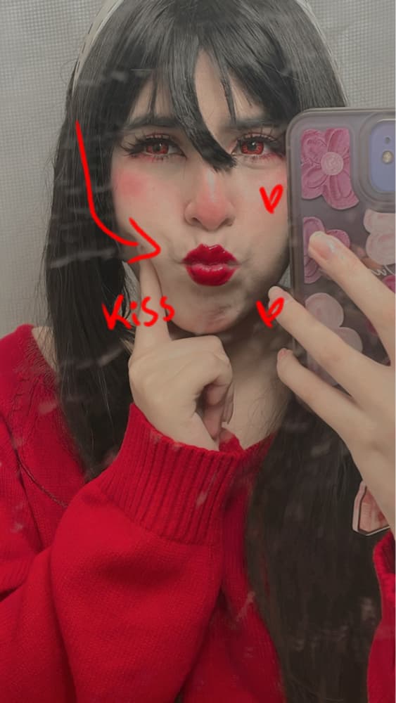 Yor Forger - Photo 9