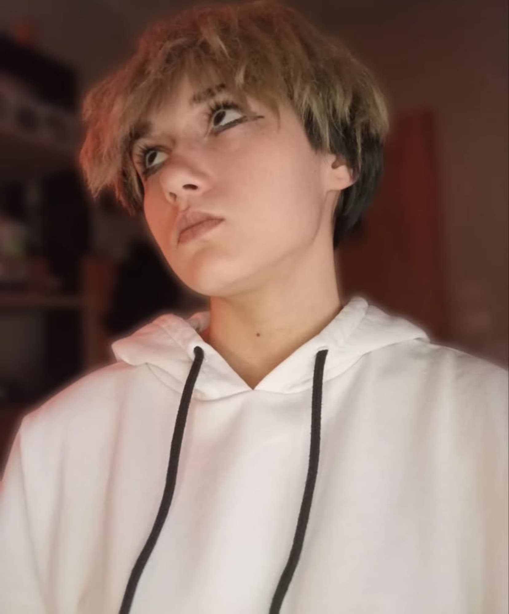 Ho Sang Woo - Photo 2