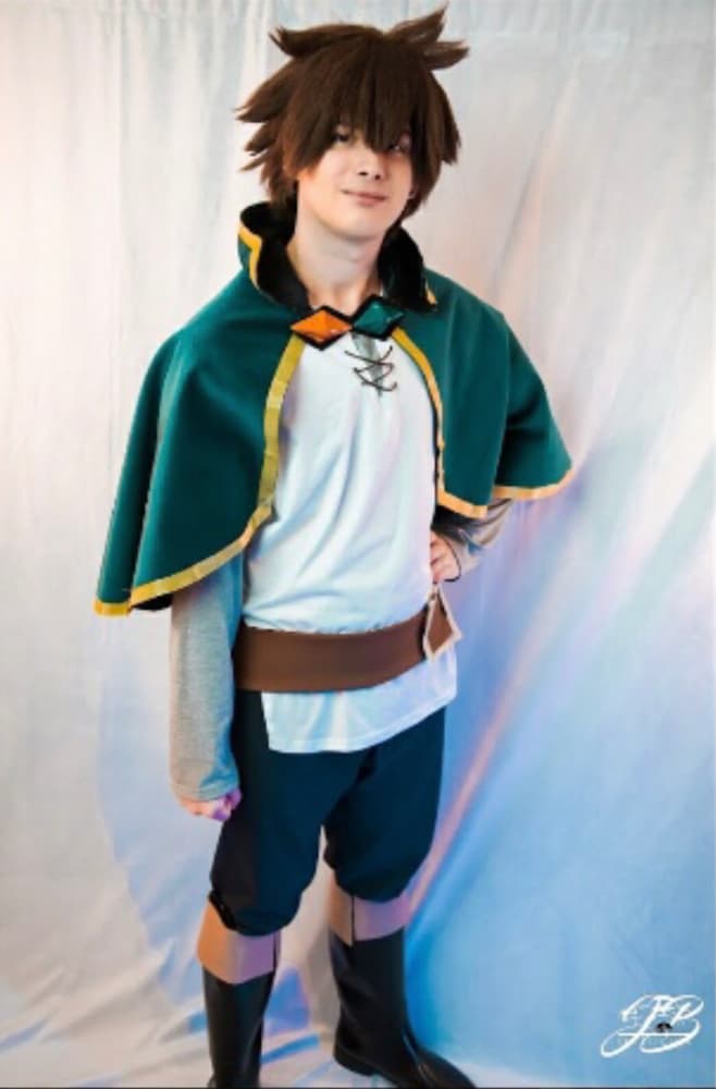 Kazuma With Megumin  - Photo 2