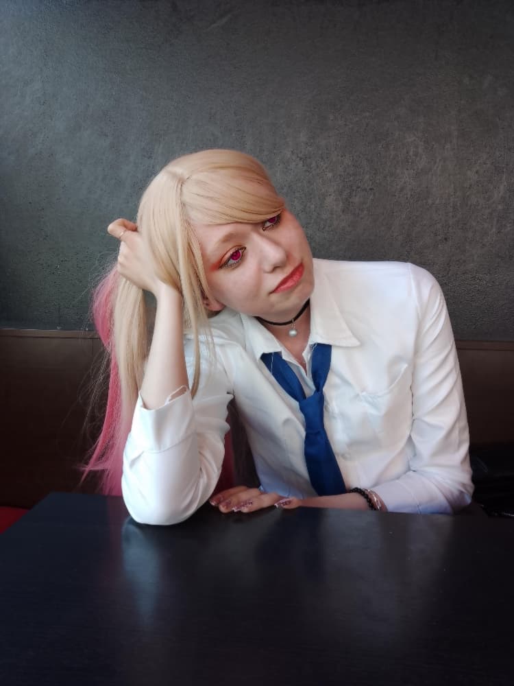 Marin Kitagawa - Photo 1