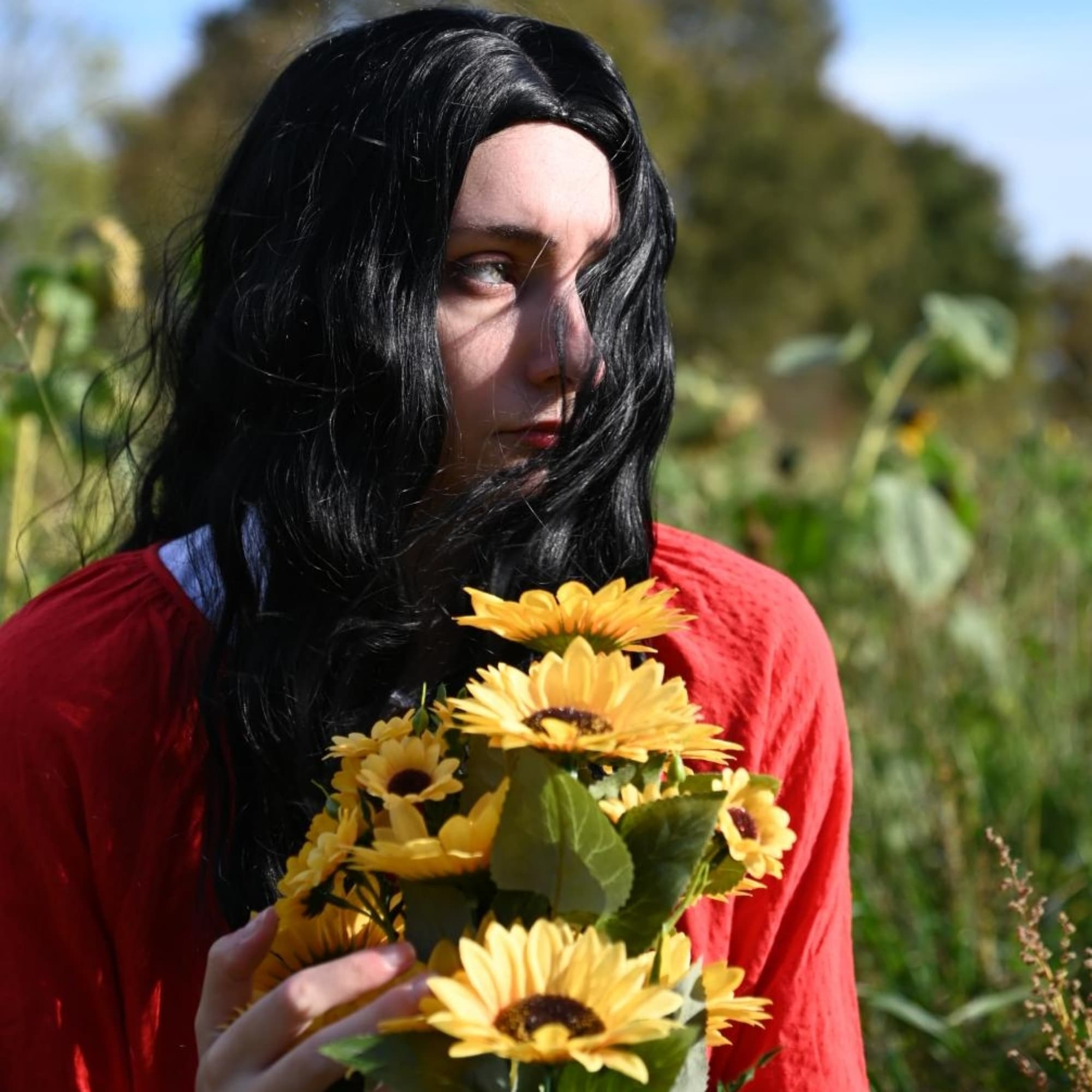 Laura Victoriano - The Evil Within cosplay photoshoot cover