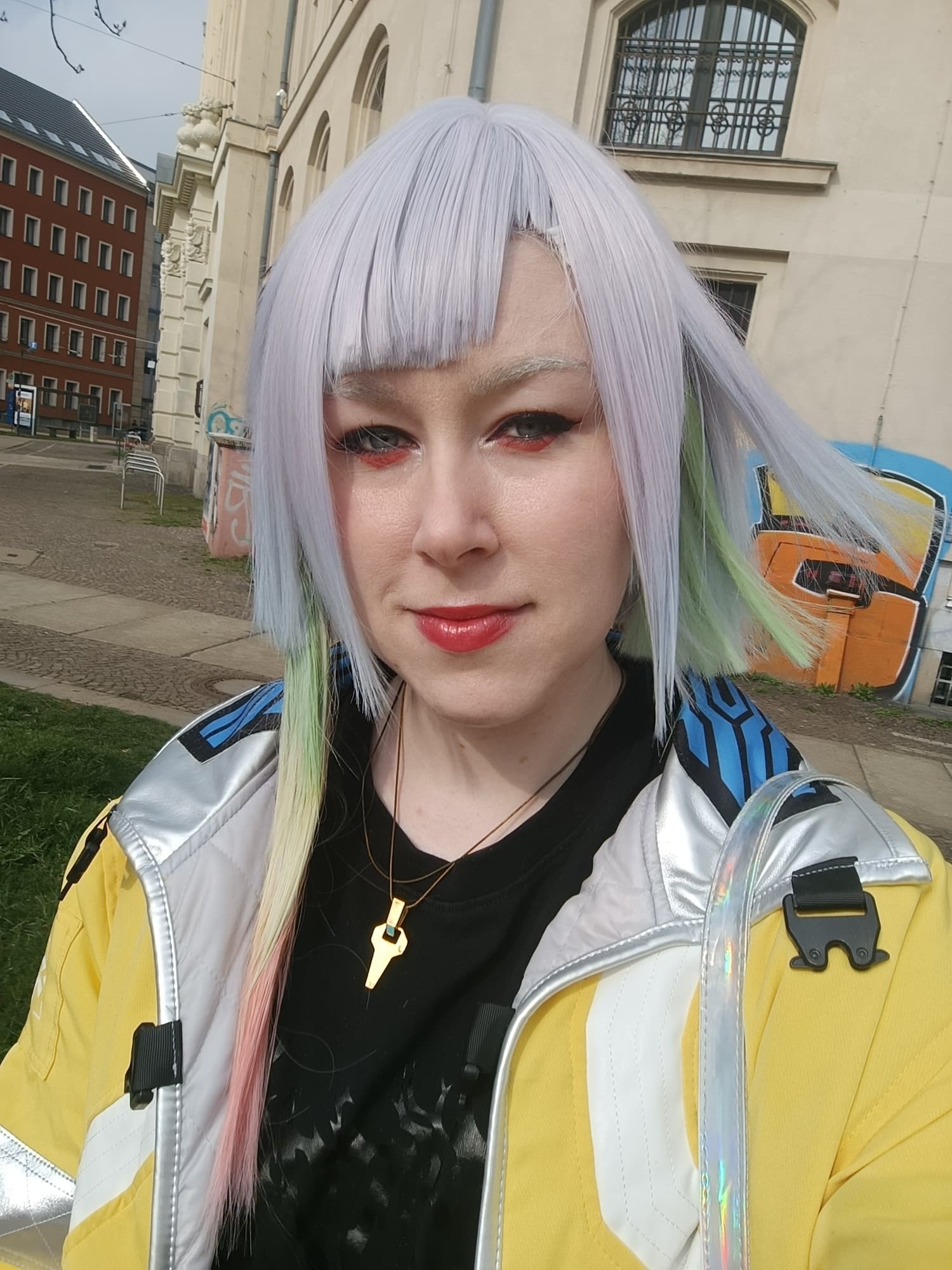 Selfies II - Photo 5