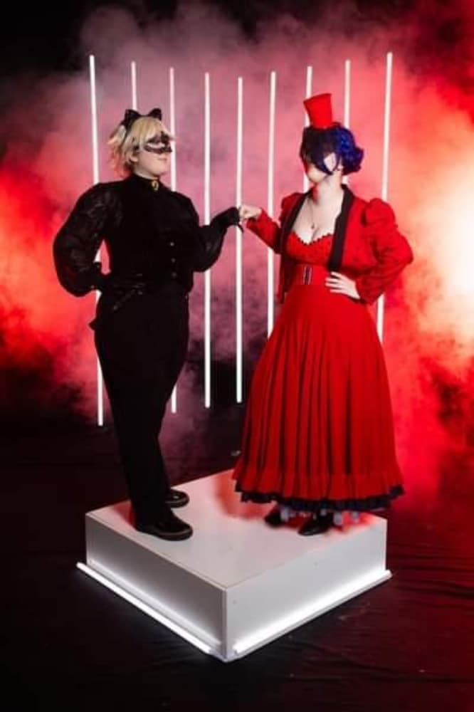 Ladybug et Chat Noir - Photo 2