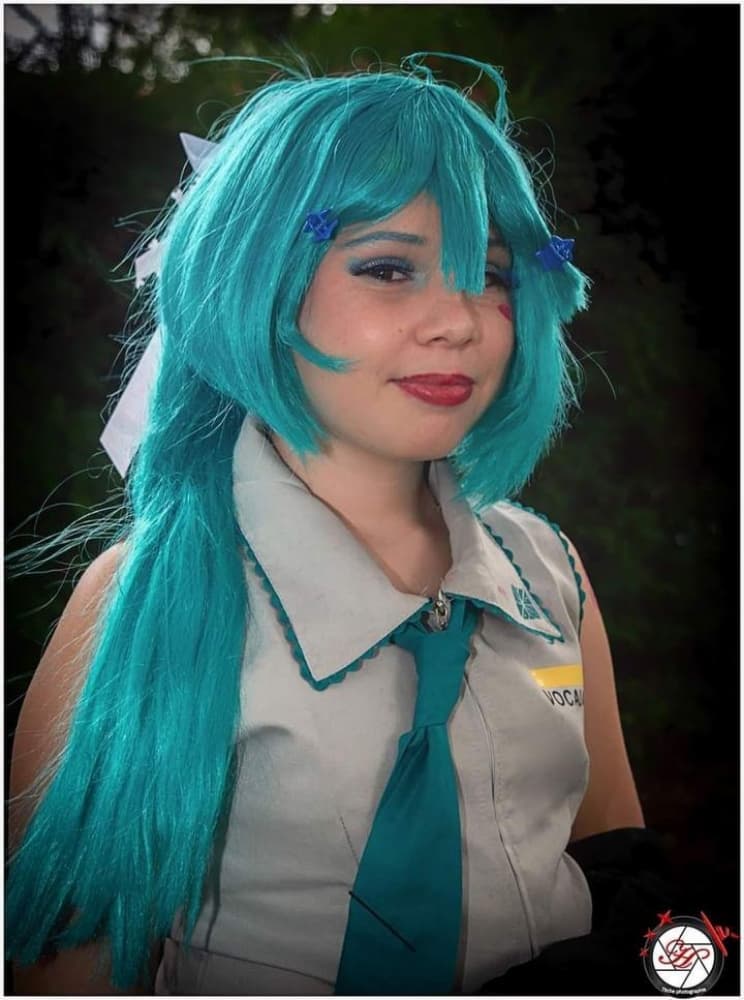 Hatsune Miku 🎤 - Photo 6