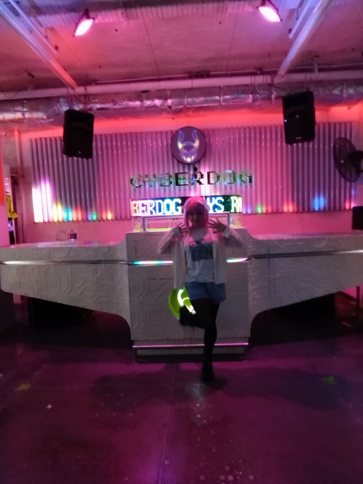 Emu 🩷🎉 - Photo 21