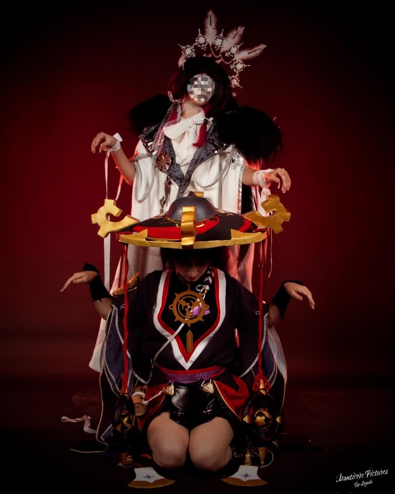 Damsel & Puppet - Photo 1