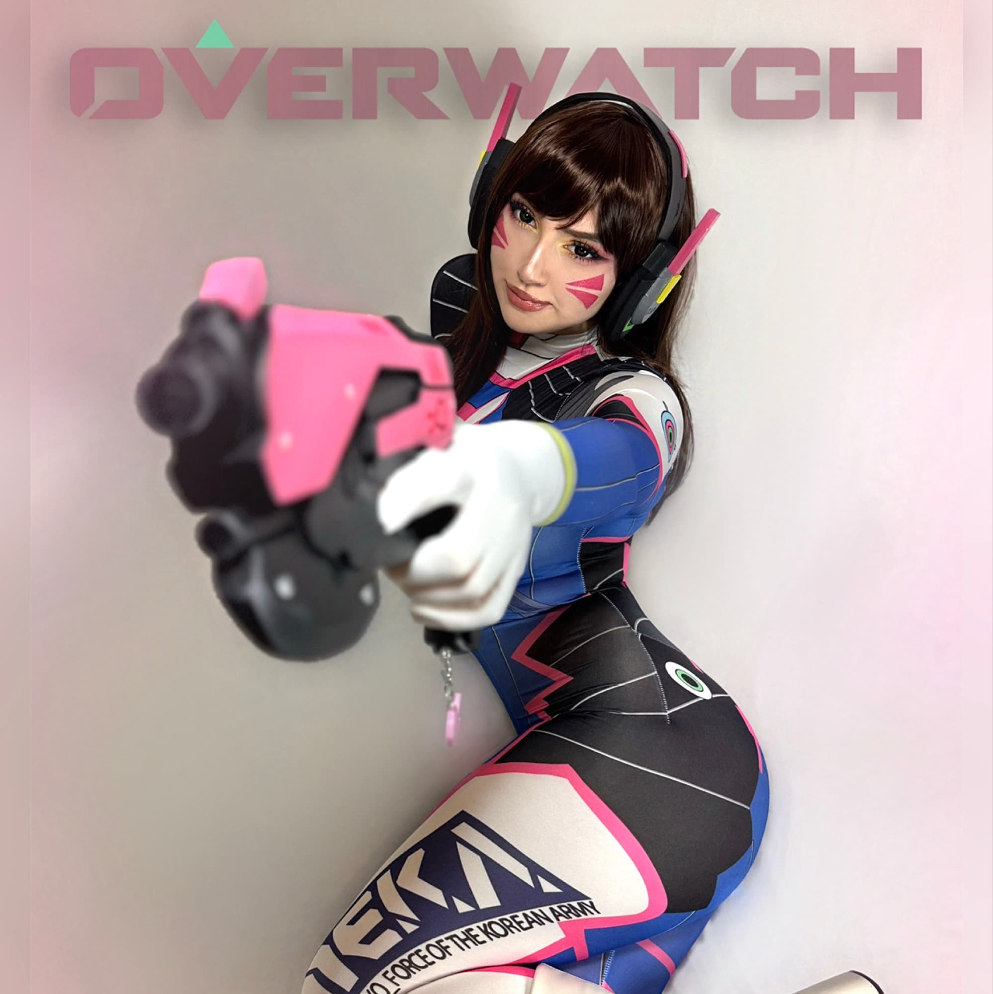 D.VA - Overwatch cosplay photoshoot cover