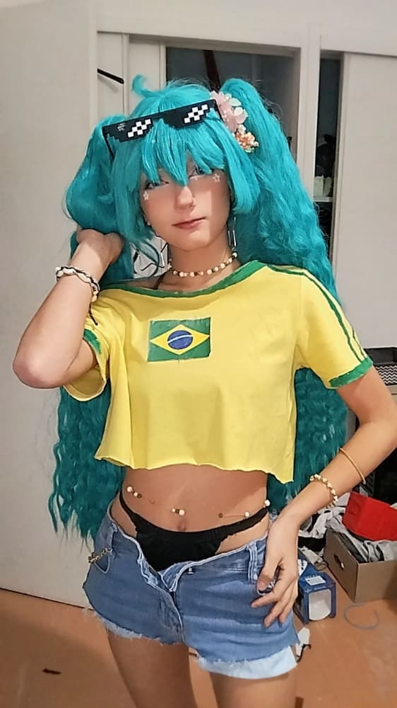 Miku Brazil 🇧🇷 - Photo 6