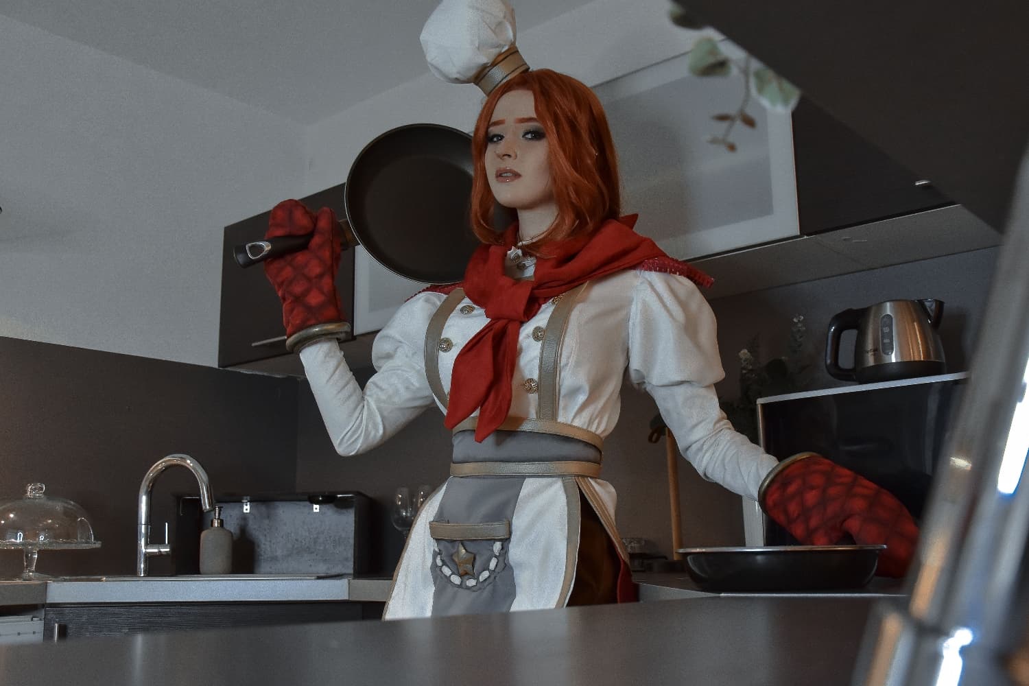 Private - Leona - Photo 10