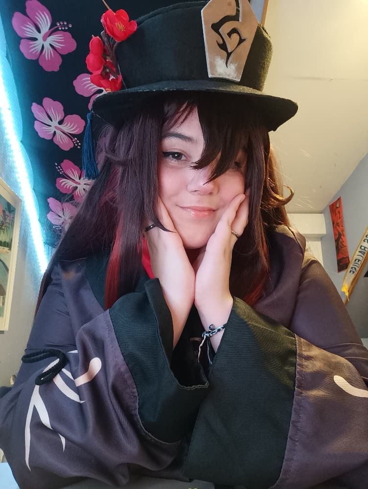 Hu Tao🦋 - Photo 11