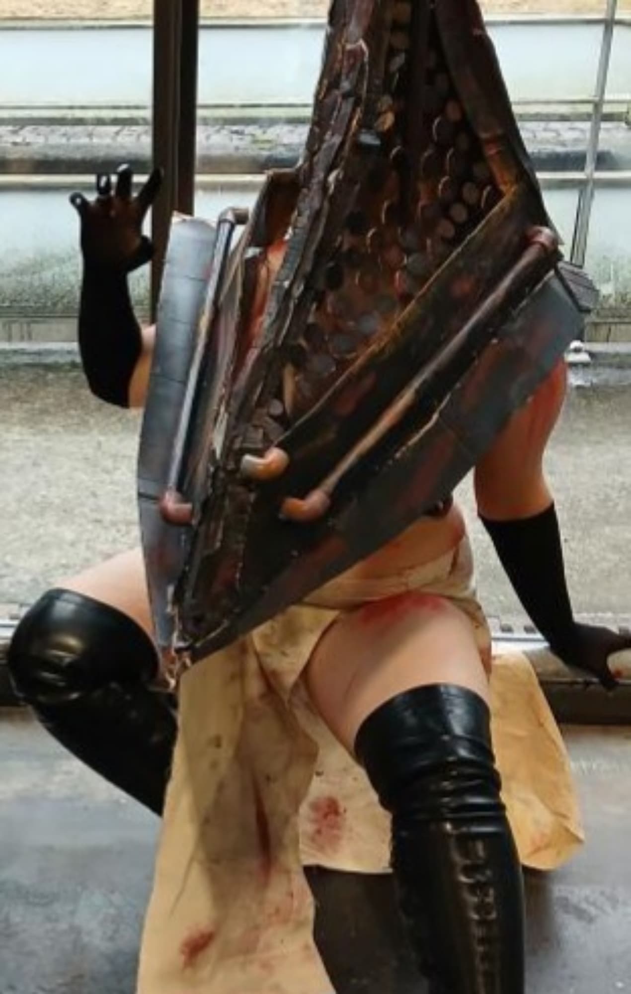Pyramid head  - Photo 2
