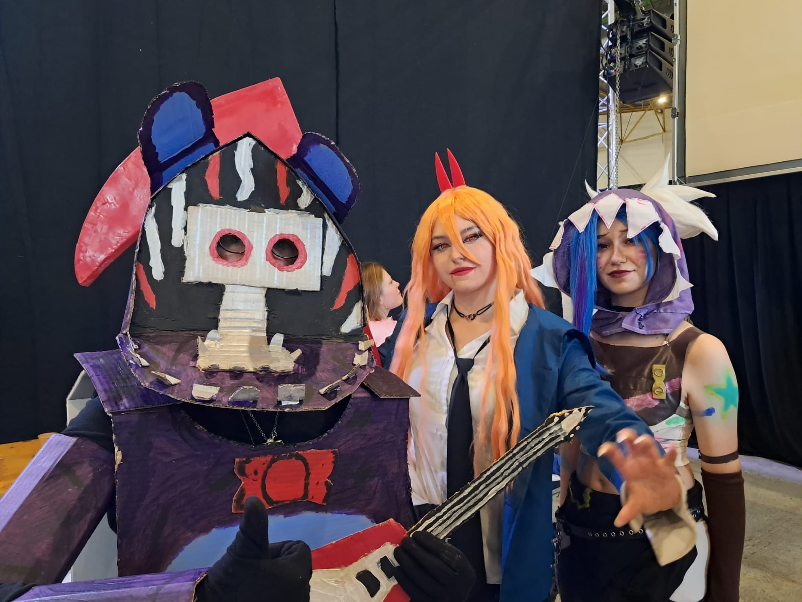 Withered bonnie  - Photo 1