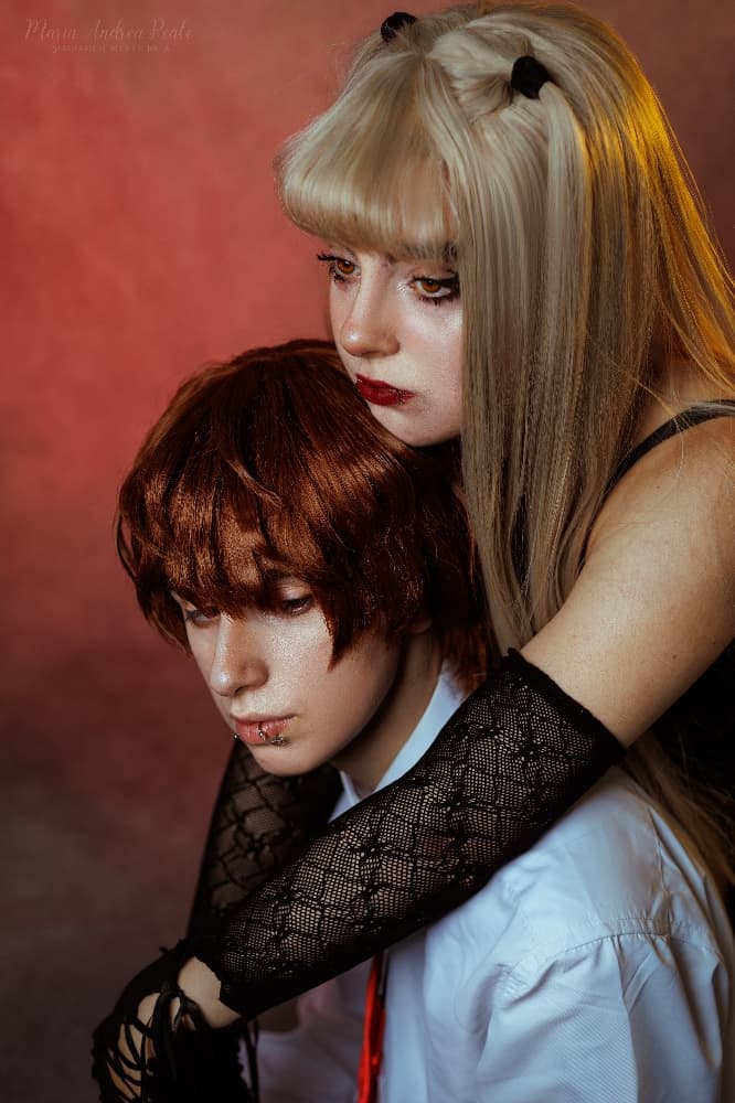 Light and Misa - Photo 3