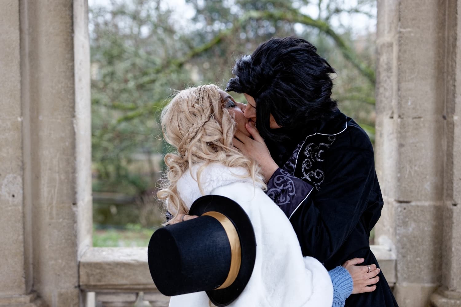 Donatella x Legend - Photo 7