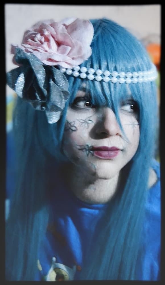 Miku-Darkwood circus