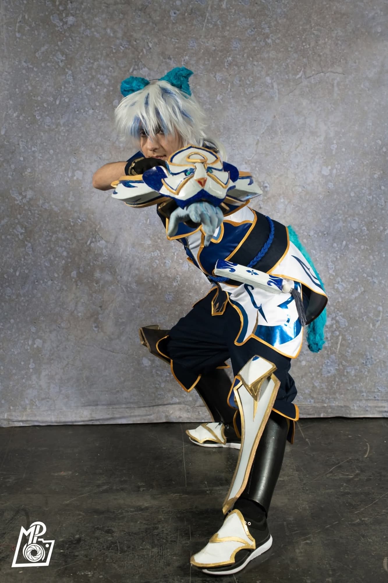 Ezreal porcelain arm - Photo 2