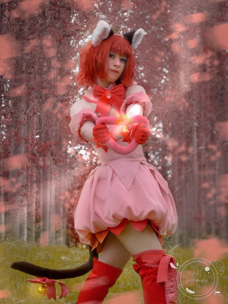 Ichigo Momomiya  - Photo 2