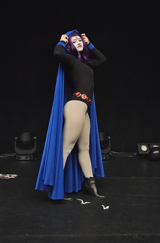 Halloween Raven - Photo 10