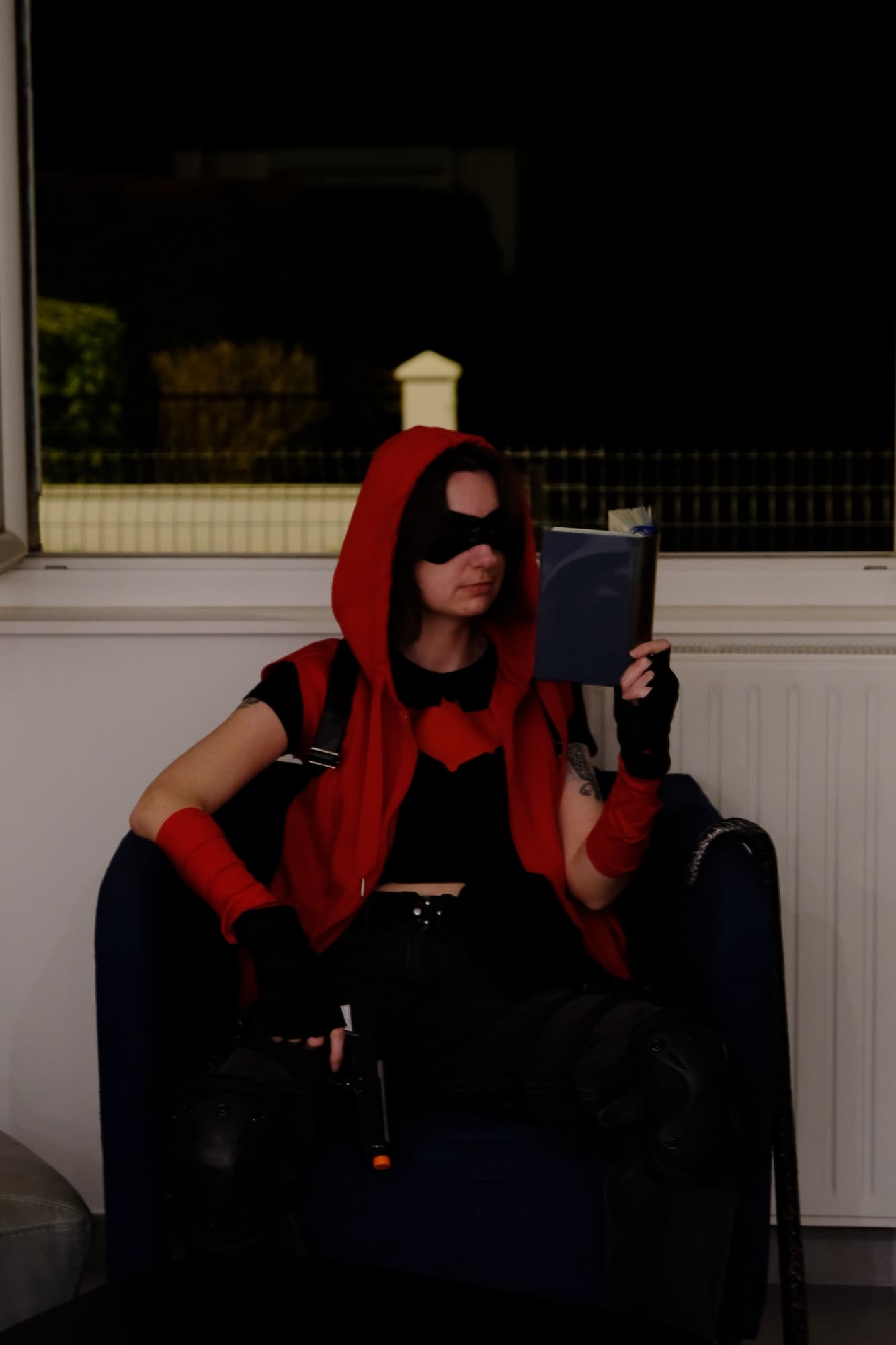 Red Hood Outlaw - Photo 2