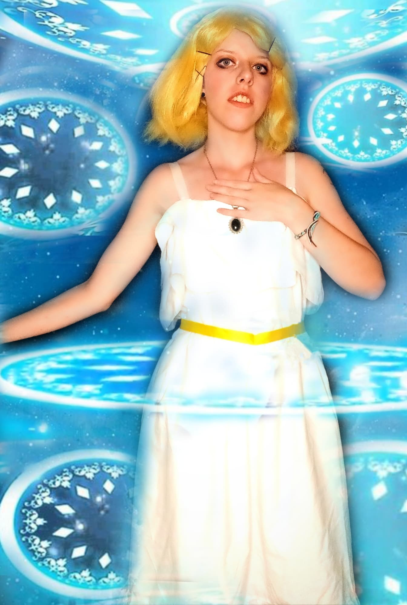 Rin Synchronicity  - Photo 1