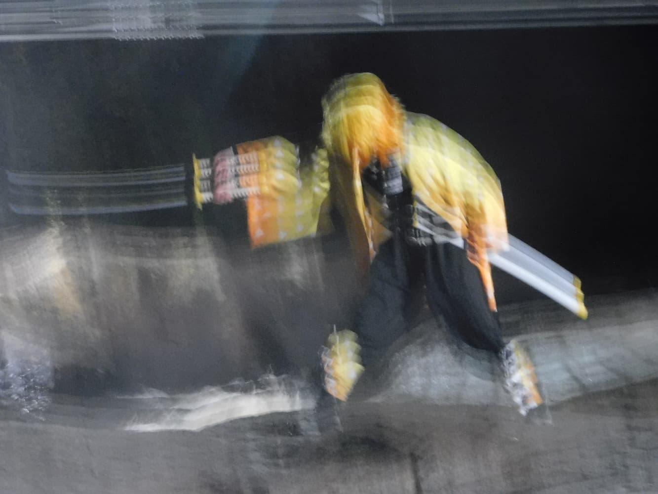 Night Zenitsu - Photo 11