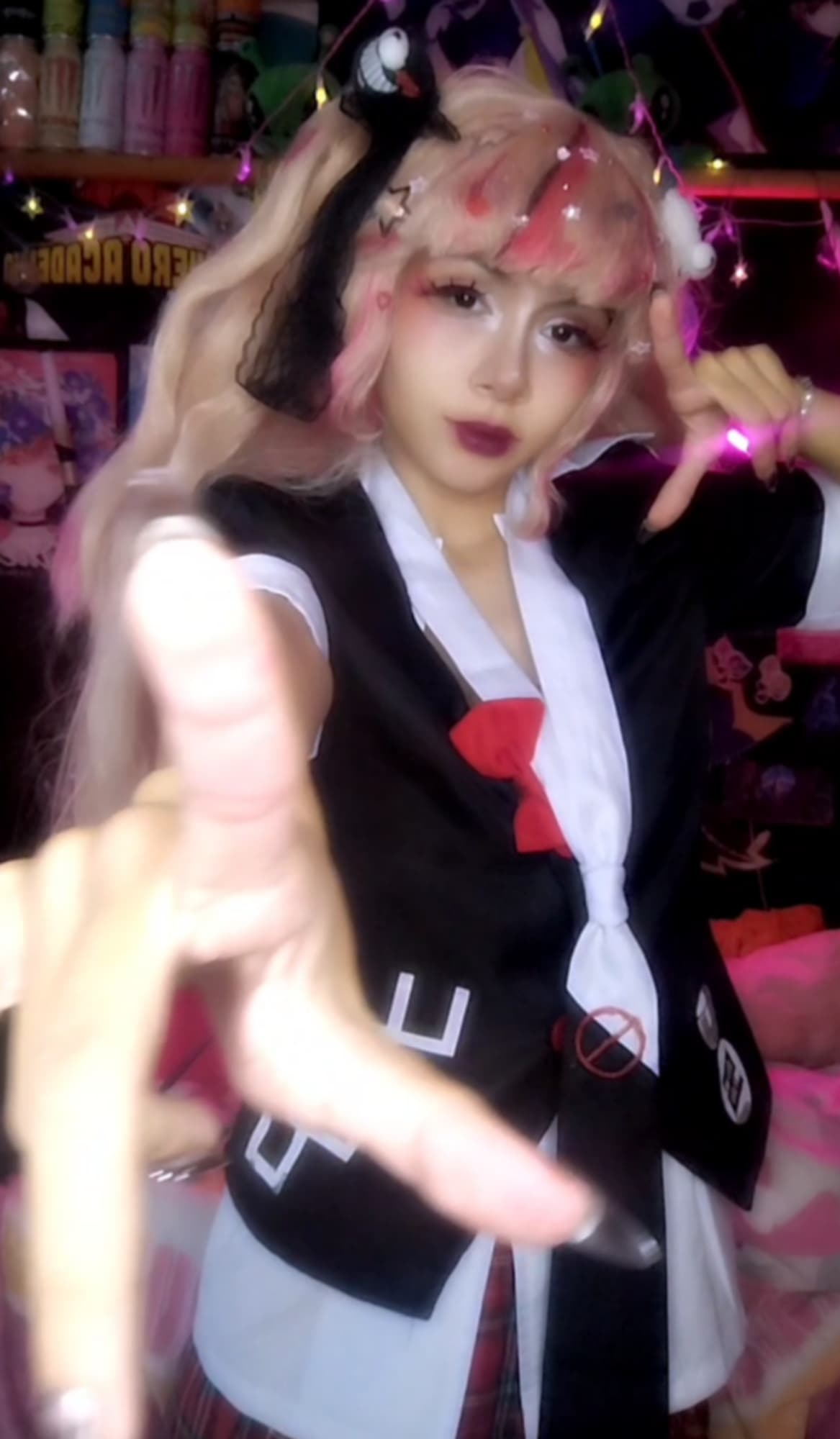 Junko Enoshima - Photo 9