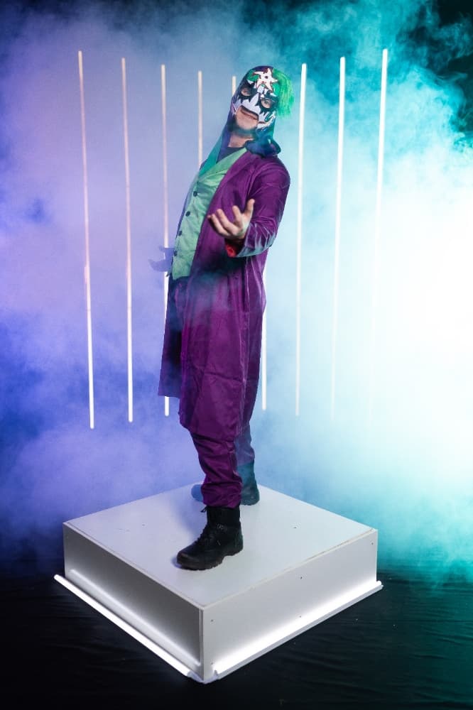 Joker/Rey Mysterio  - Photo 4