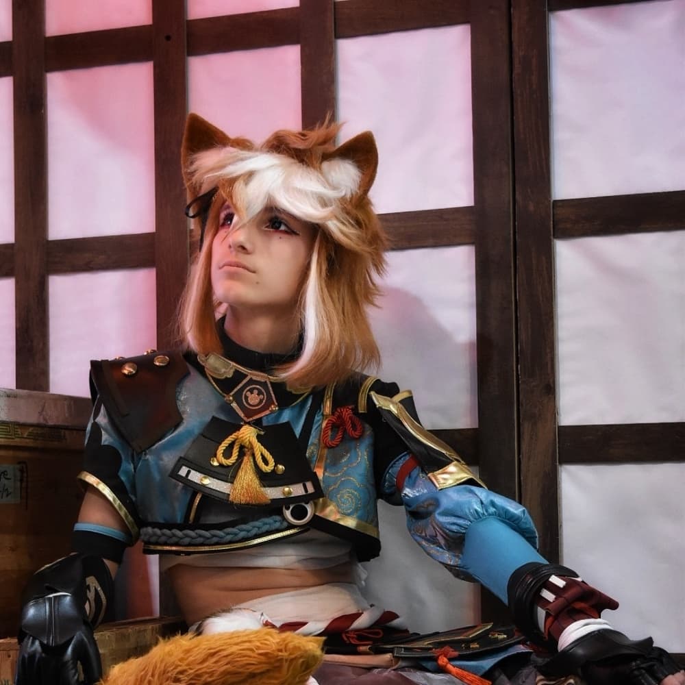 Gorou - Genshin Impact cosplay photoshoot cover