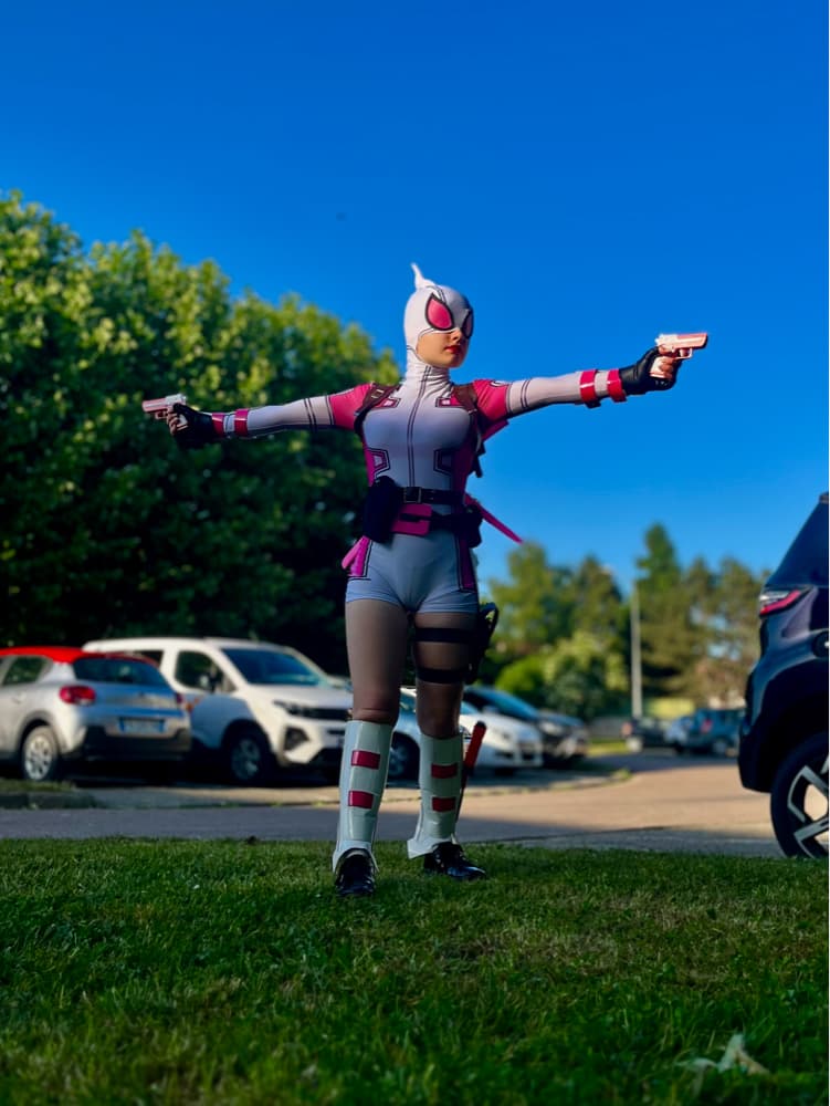 Gwenpool - Photo 38