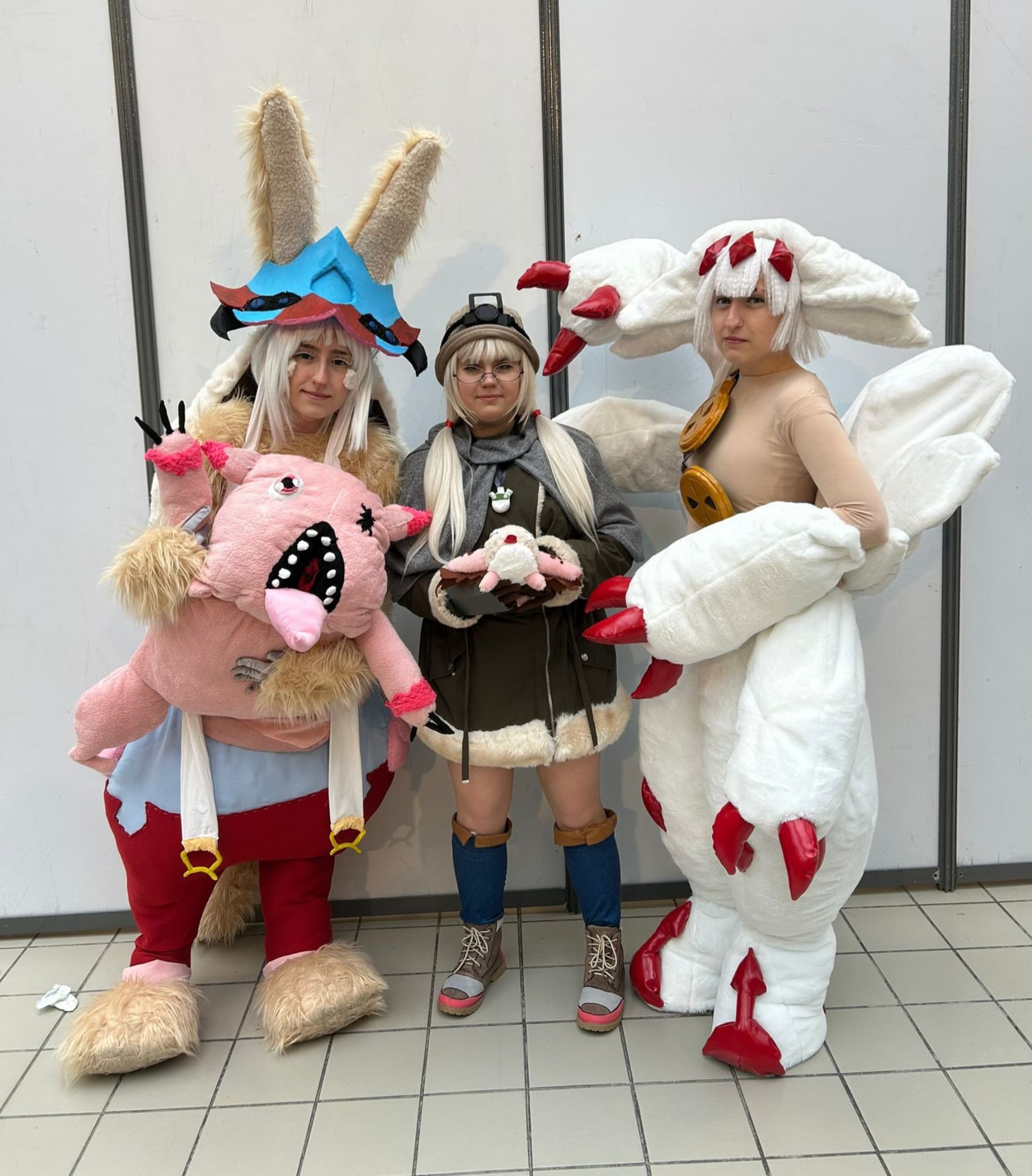 MADE IN ABYSS - Photo 1