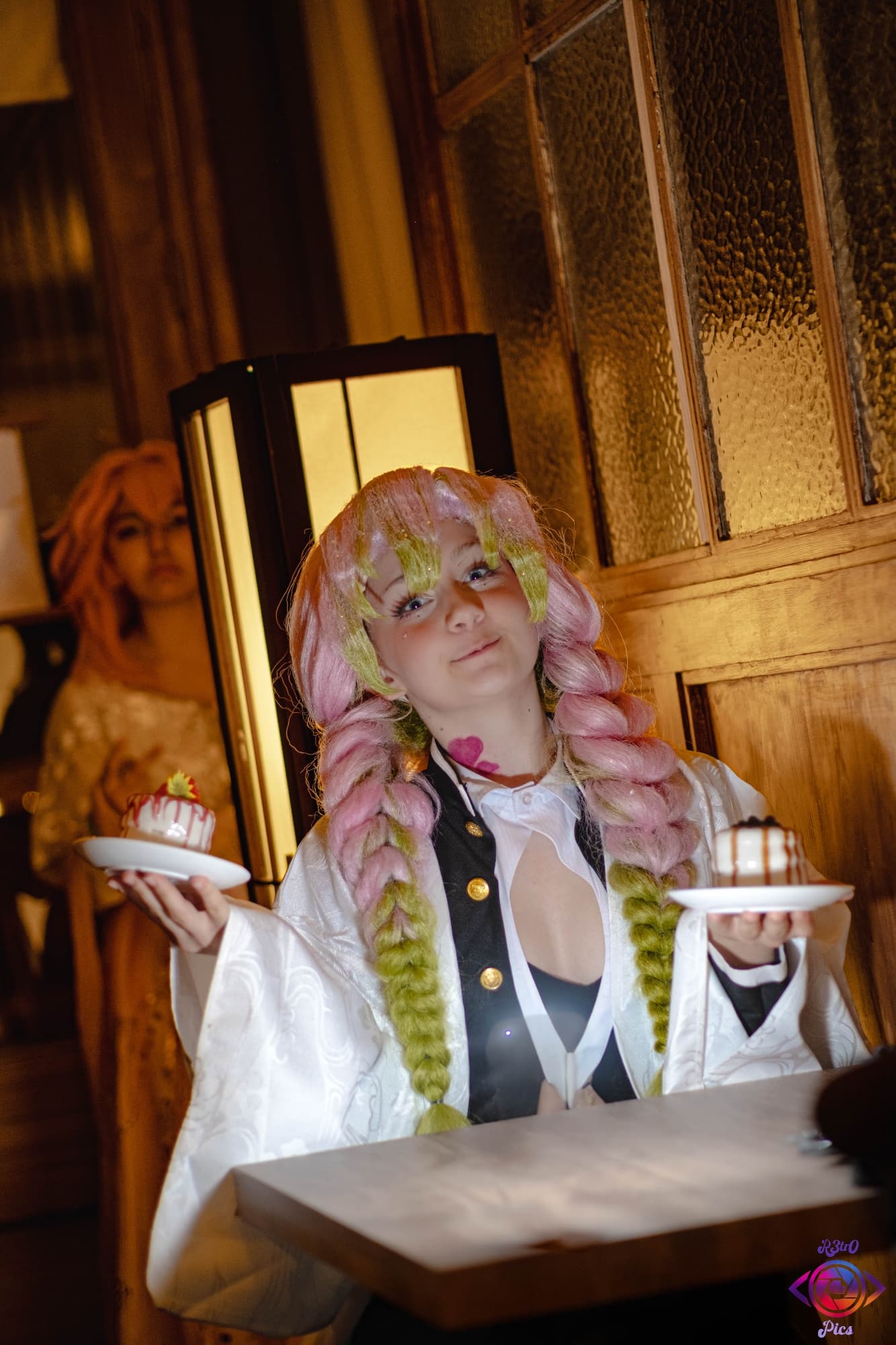 Mitsuri Kanroji - Photo 33