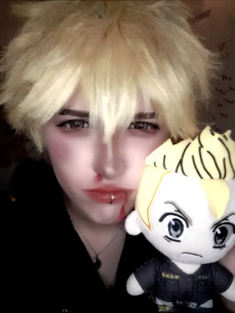 Takemichi - Photo 11