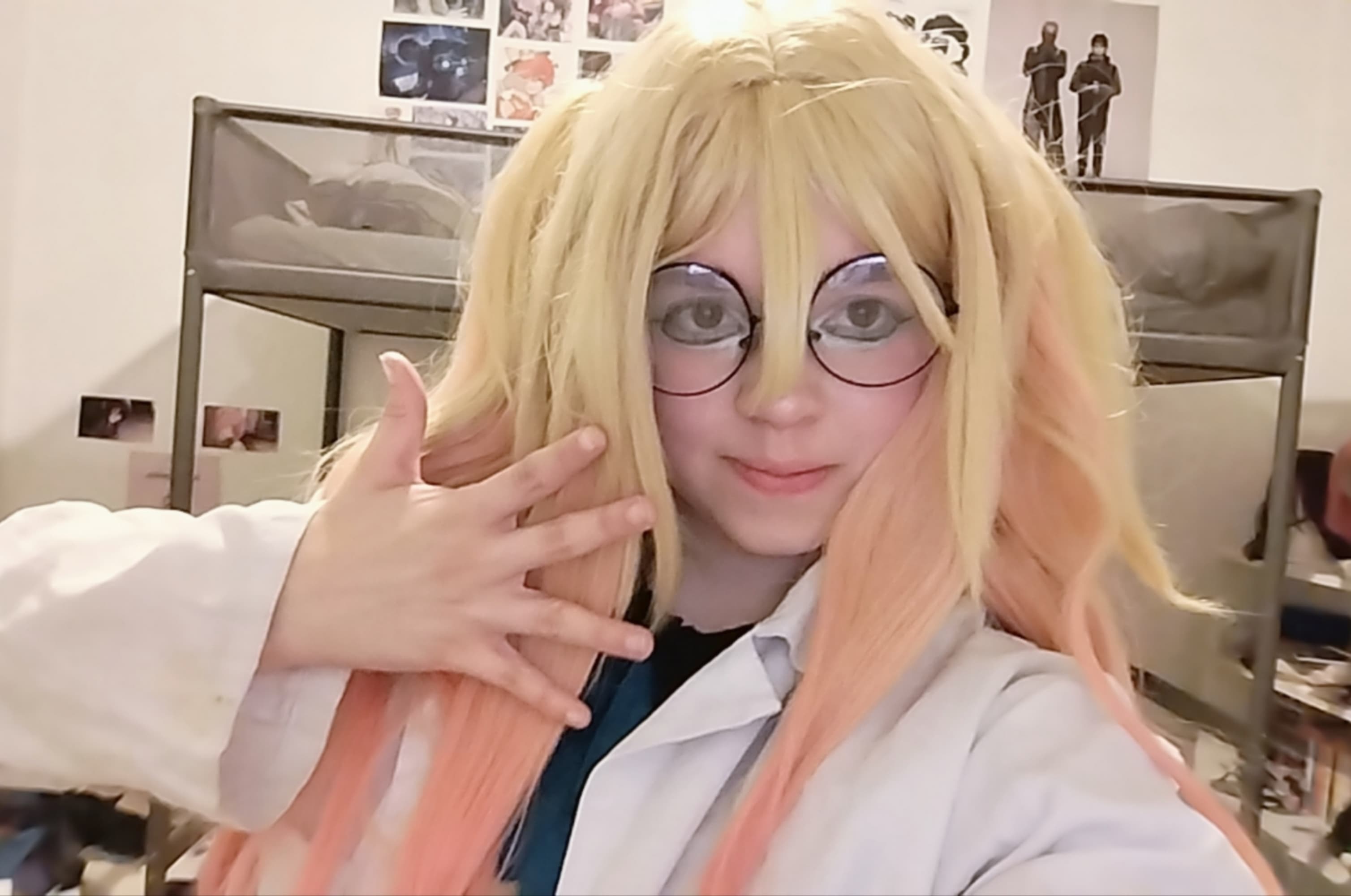 Saki scientist 🤓🩷 - Photo 2