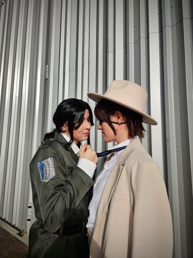 Pieck & hange  - Photo 1