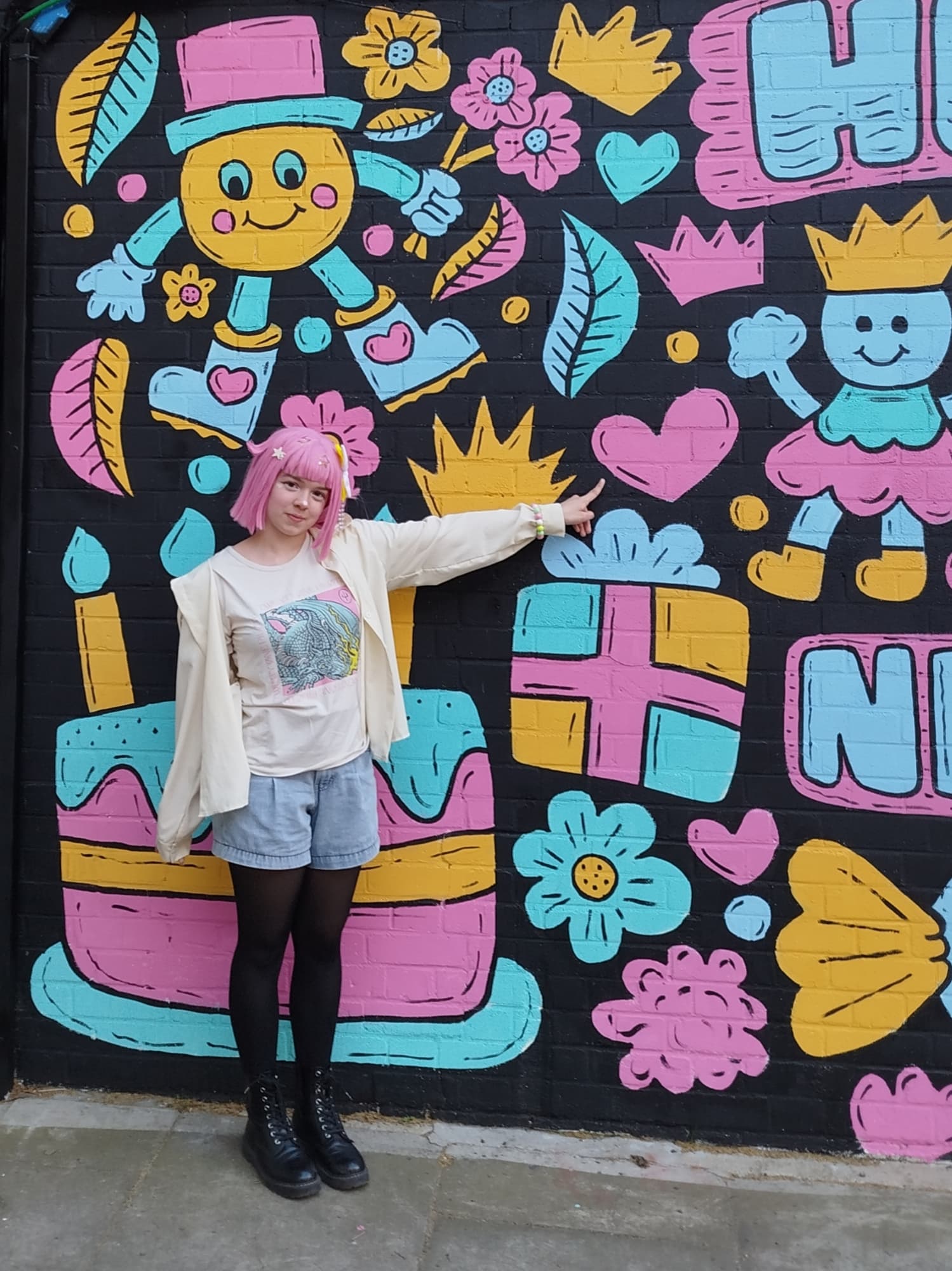 Emu 🩷🎉 - Photo 6