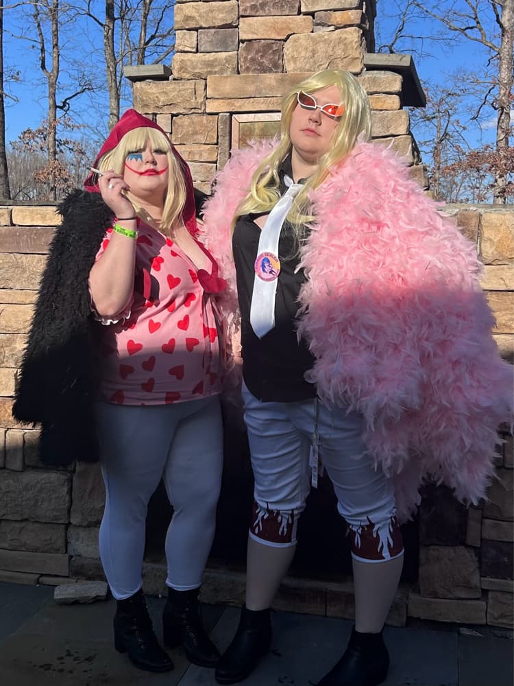 Cora & Doffy - Photo 2