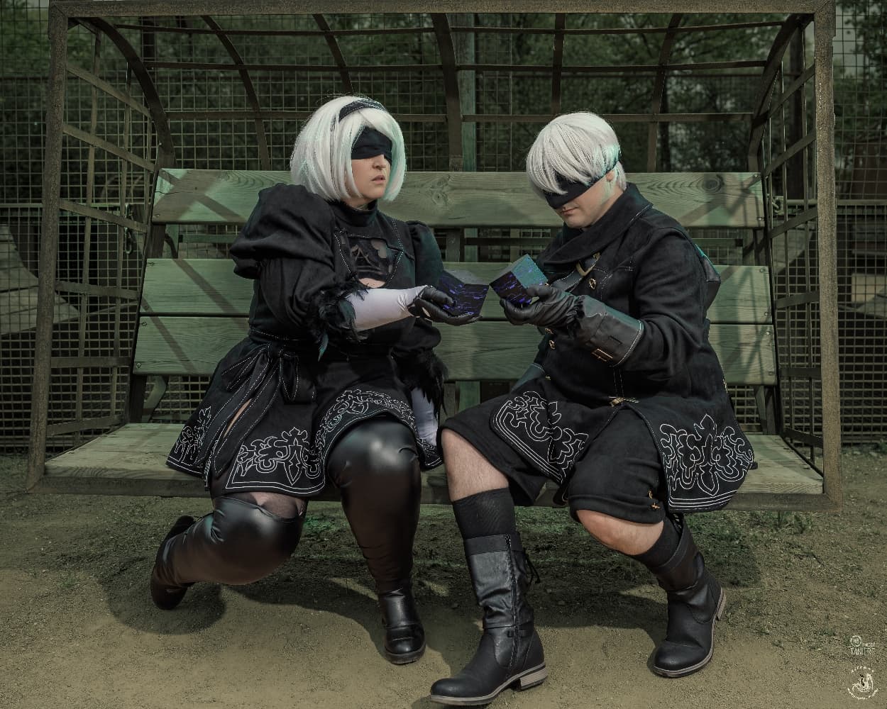 9S et 2B - Photo 1