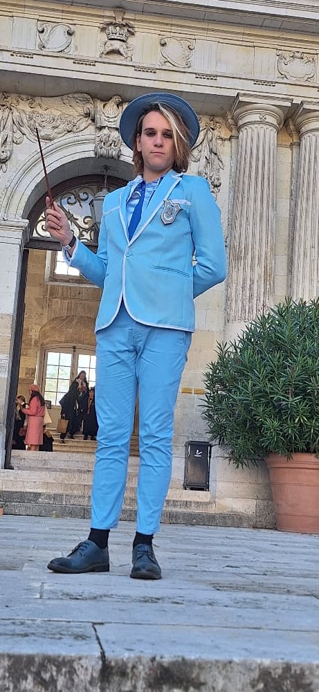 Beauxbâtons OC - Photo 2