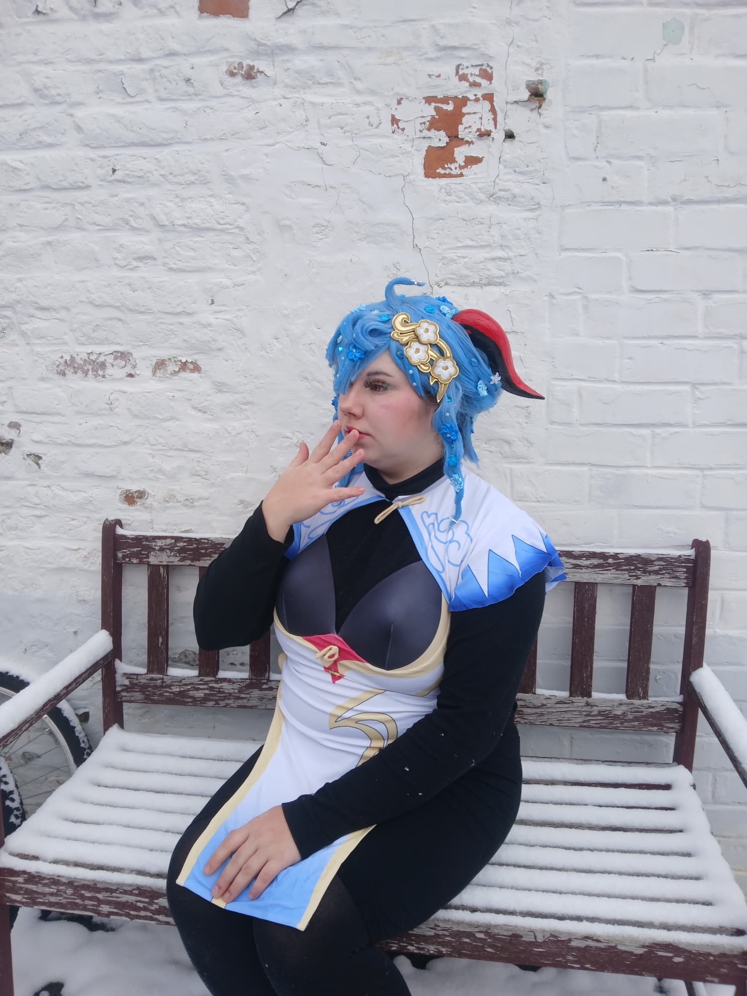 Ganyu in snow - Photo 13