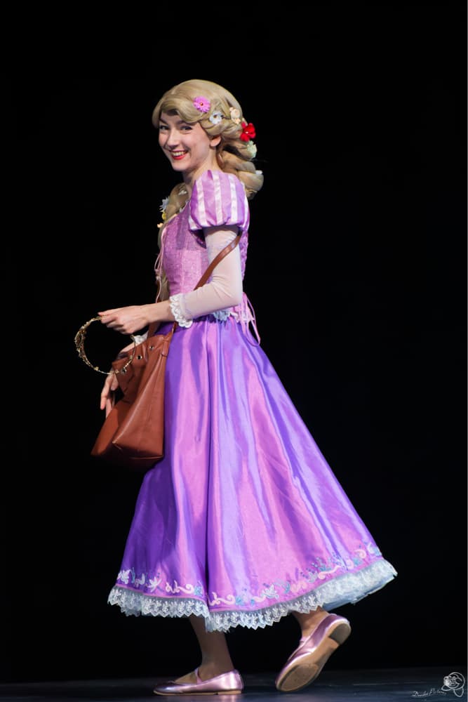 Show Cosplay  - Photo 4