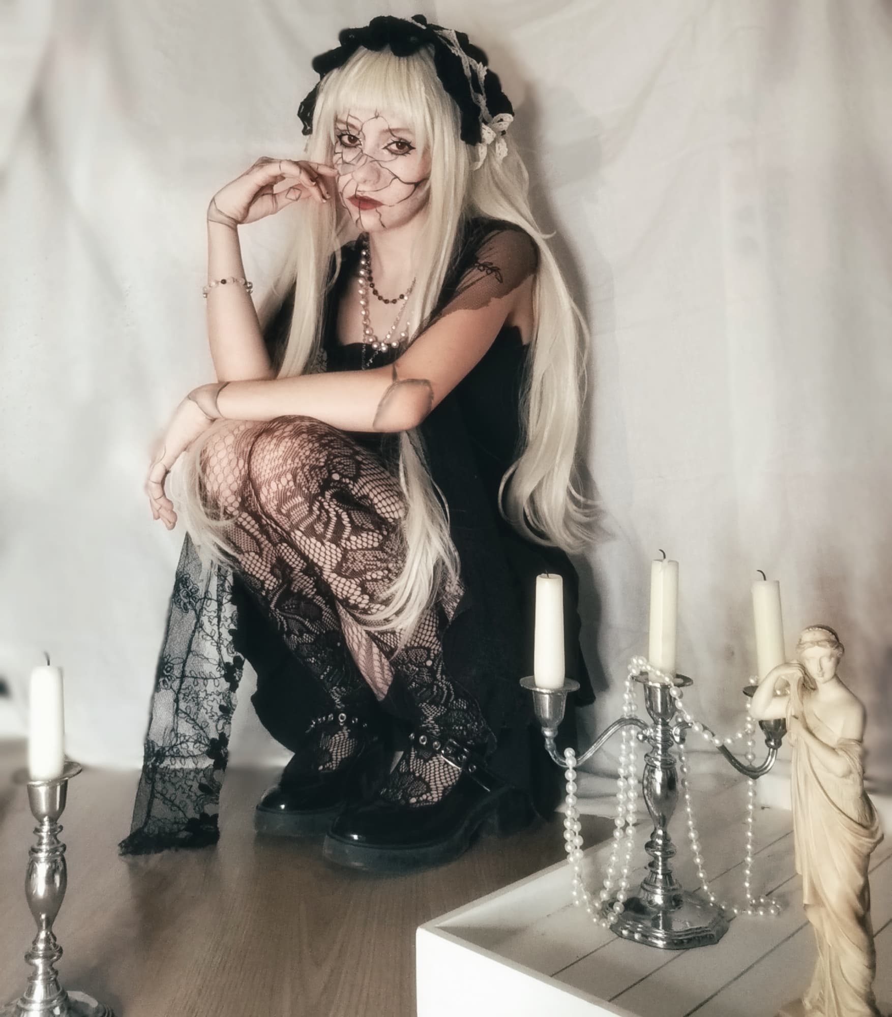 Haunted/broken doll  - Photo 1