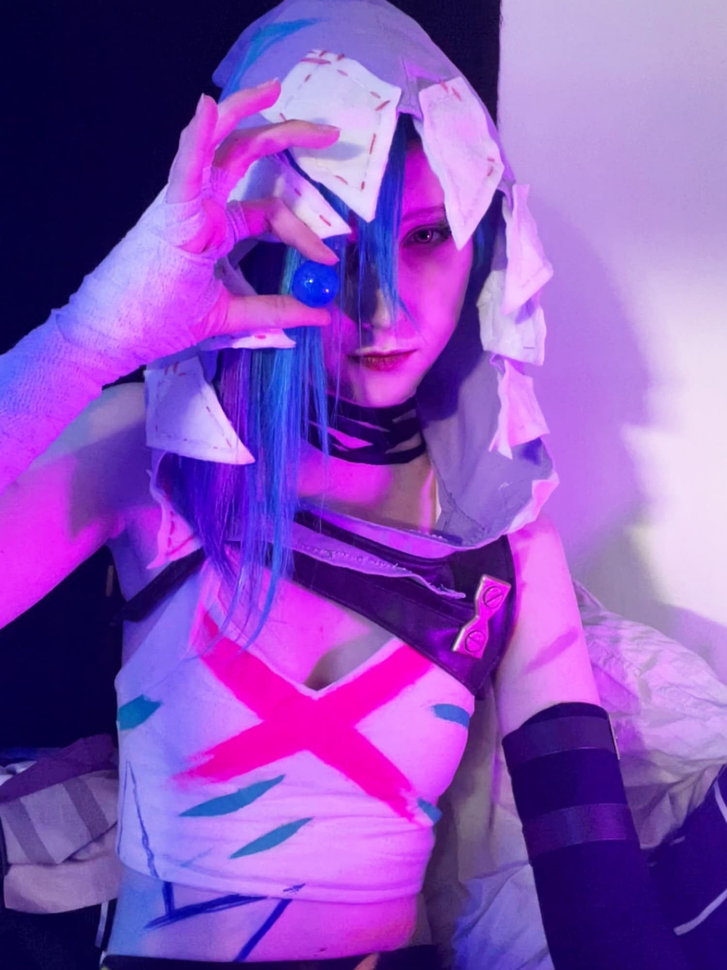 Jinx  - Photo 1