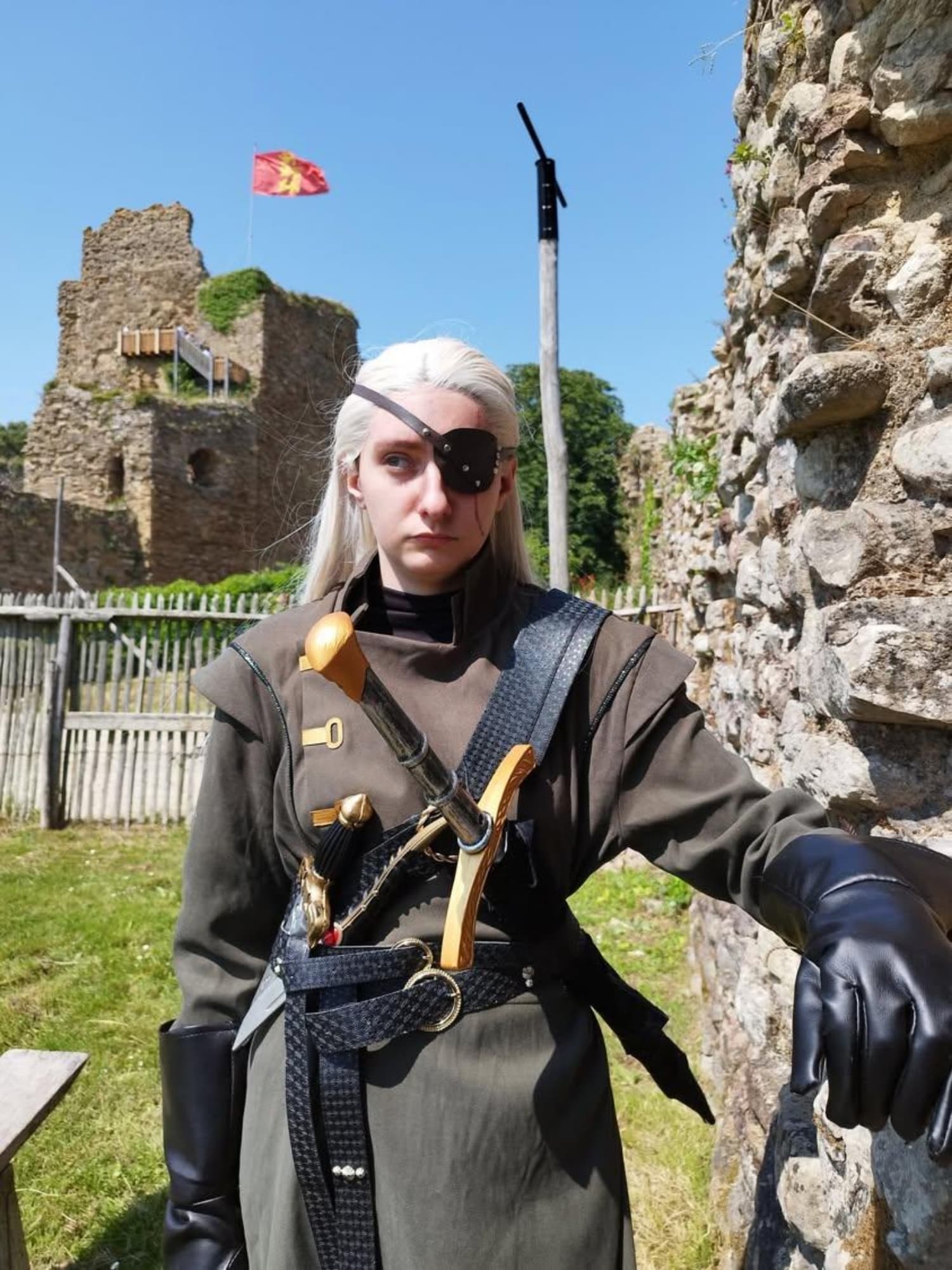 Aemond Regent - Photo 6