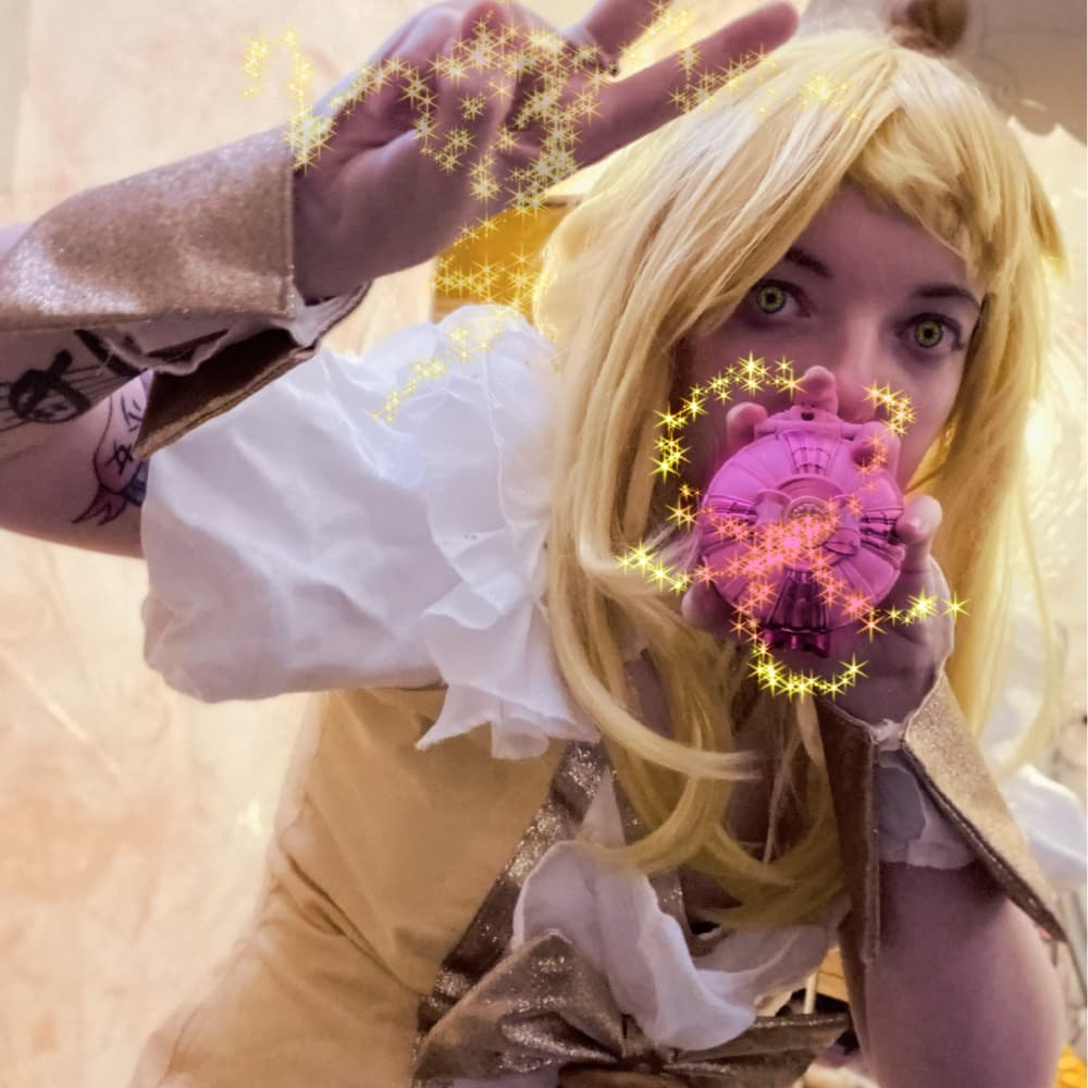 Cure Peace - Smile PreCure! cosplay photoshoot cover