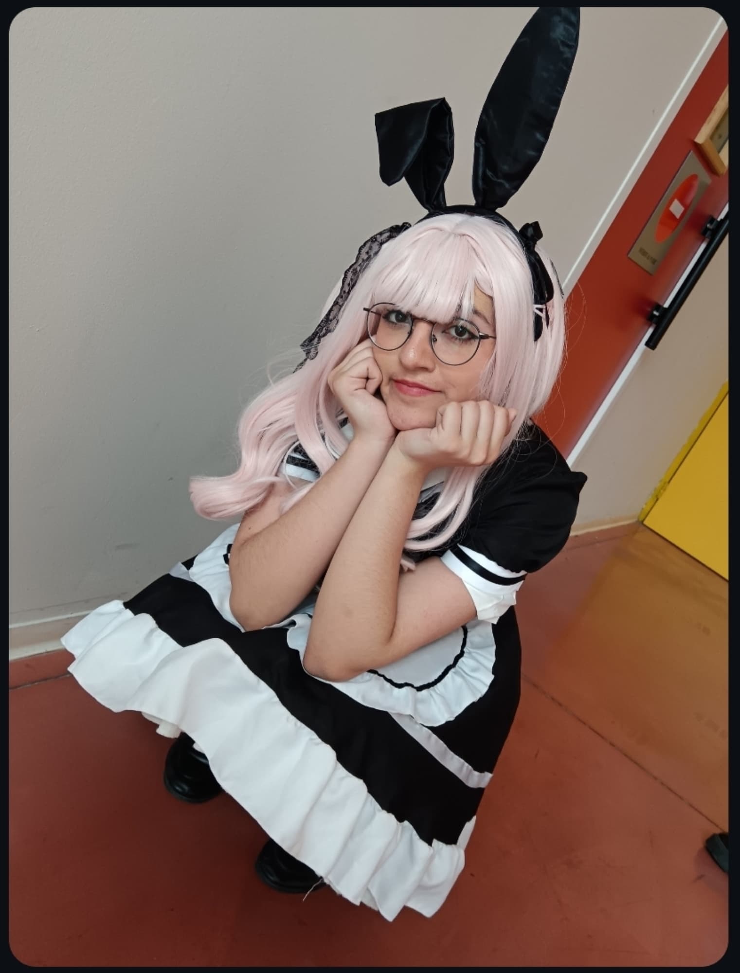 Mizuki Akiyama Maid - Photo 1