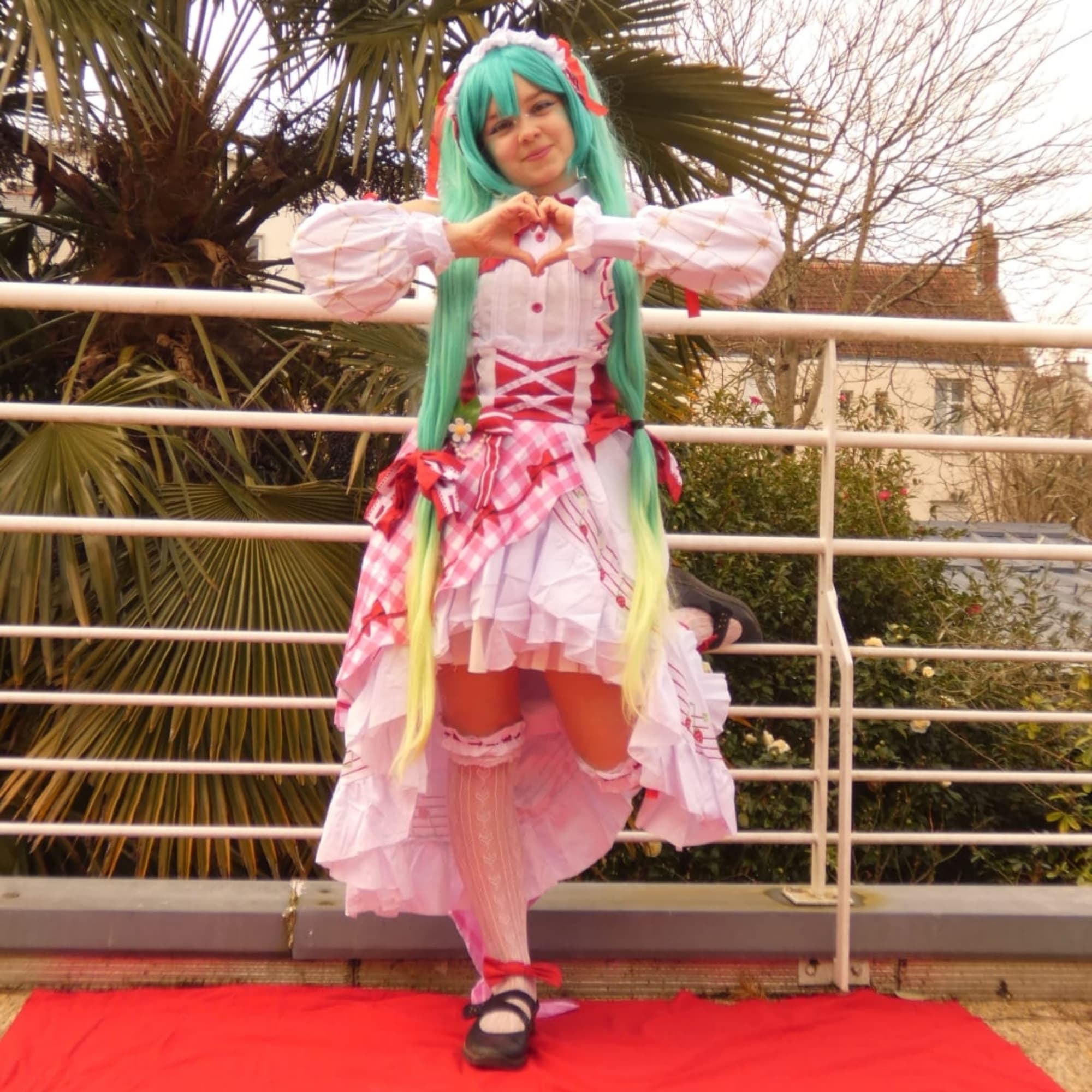 Strawberry Miku 🍓 - Photo 2