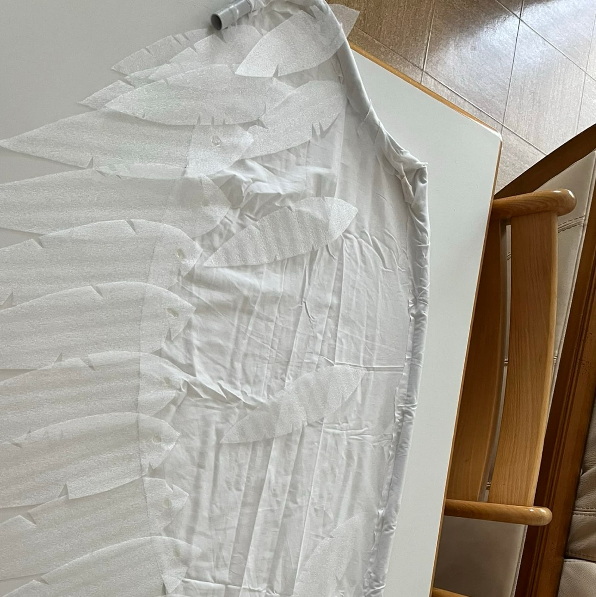 Cut and glue of the fabric