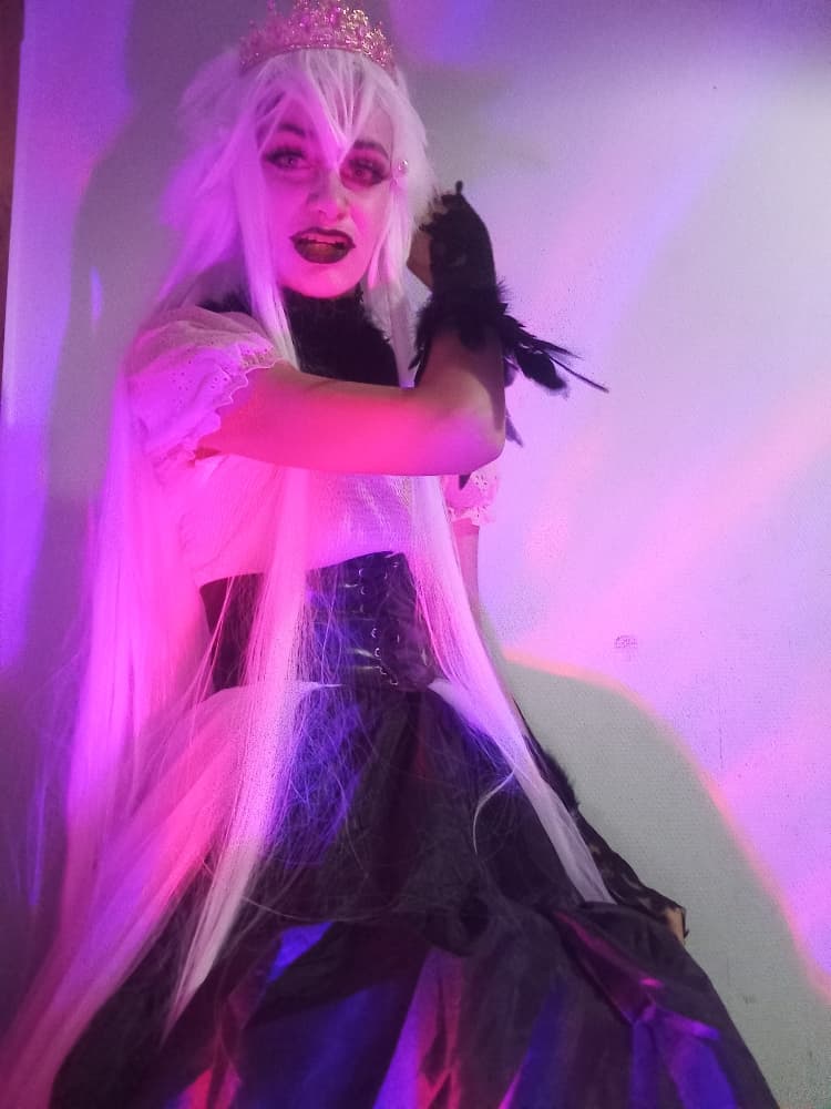 Stella Goetia - Photo 1